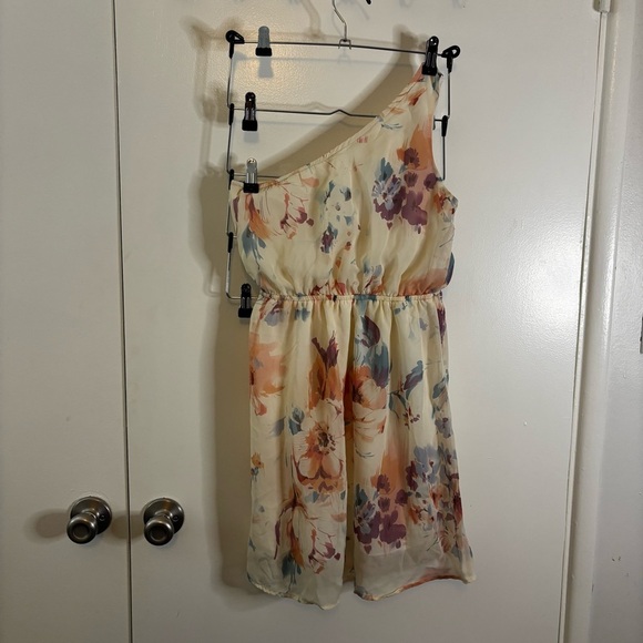 Everly Cream Asymmetrical Ruched Sundress - Picture 1 of 8